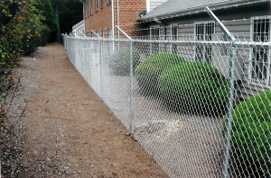 6+1 Galvanized Chain Link With Barbwire