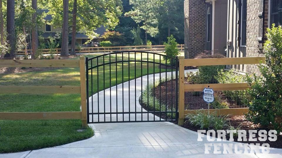 Residential Entry Gates Fortress Fencing